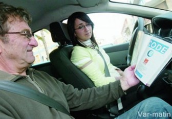 des places d'examen de conduite supplémentaires