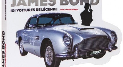 Livre des voitures de James Bond